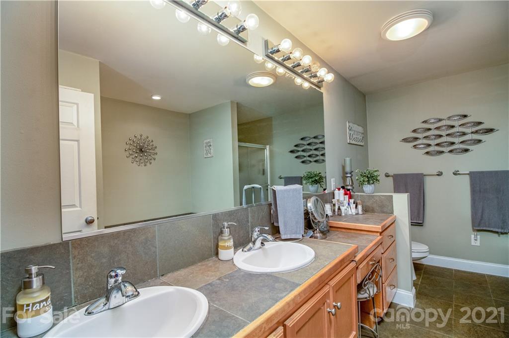 79 Long Branch Road Marshall, NC 28753 - Photo 30 of 38 Gallery Image 30