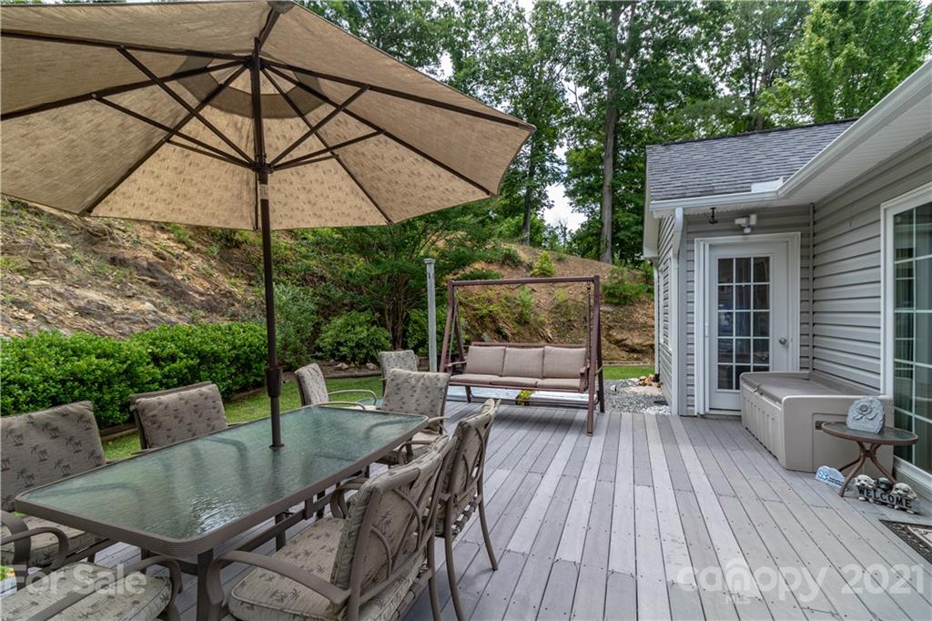 79 Long Branch Road Marshall, NC 28753 - Photo 10 of 38 Gallery Image 10
