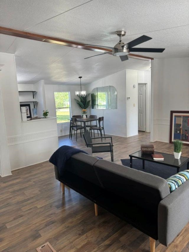 2128 Shadow Bay Grand Ridge, FL 32442 - Photo 3 of 17