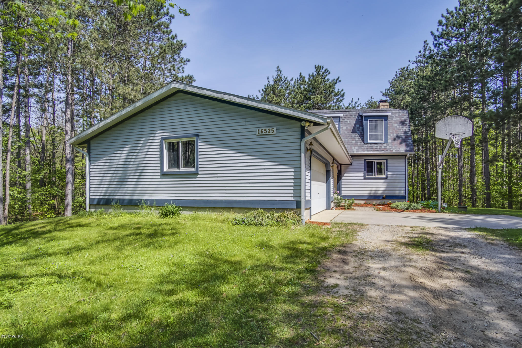 16525 Riley Street Holland, MI 49424 - Photo 36 of 41 DSC05073Blended