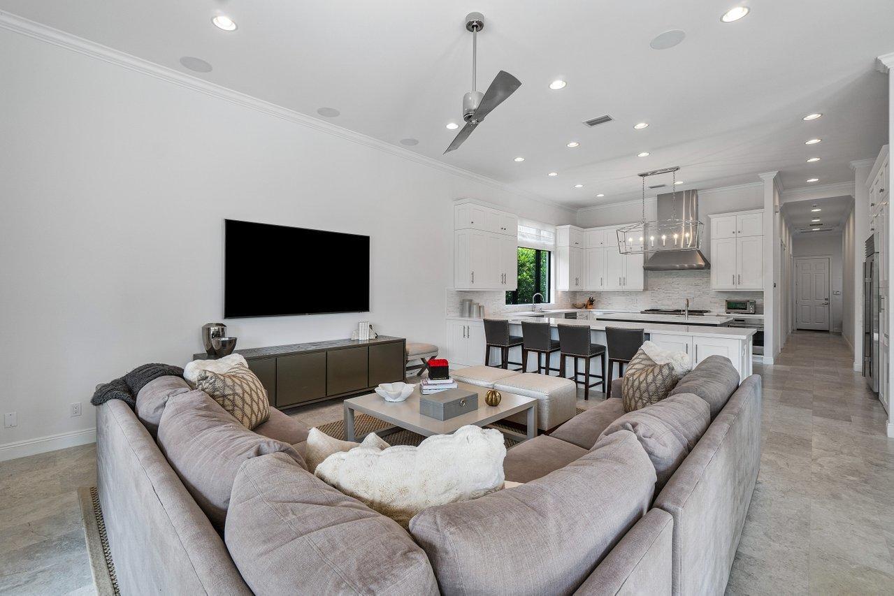 17542 Cadena Drive Boca Raton, FL 33496 - Photo 11 of 54 familyandkitchen