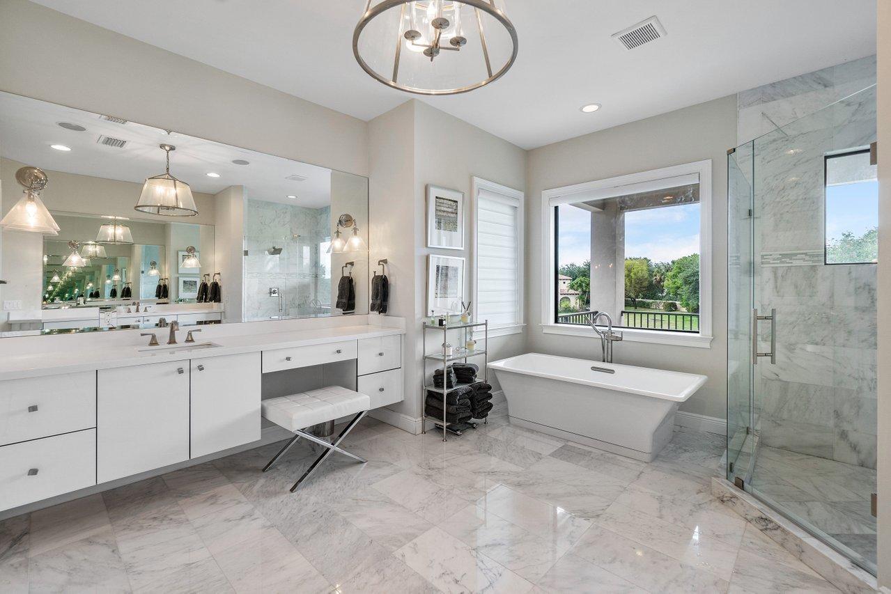 17542 Cadena Drive Boca Raton, FL 33496 - Photo 20 of 54 masterbath2