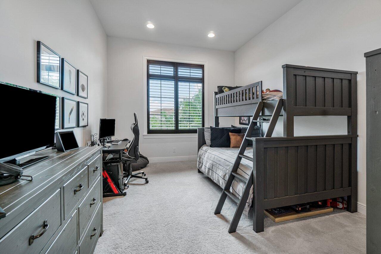 17542 Cadena Drive Boca Raton, FL 33496 - Photo 28 of 54 zachroom