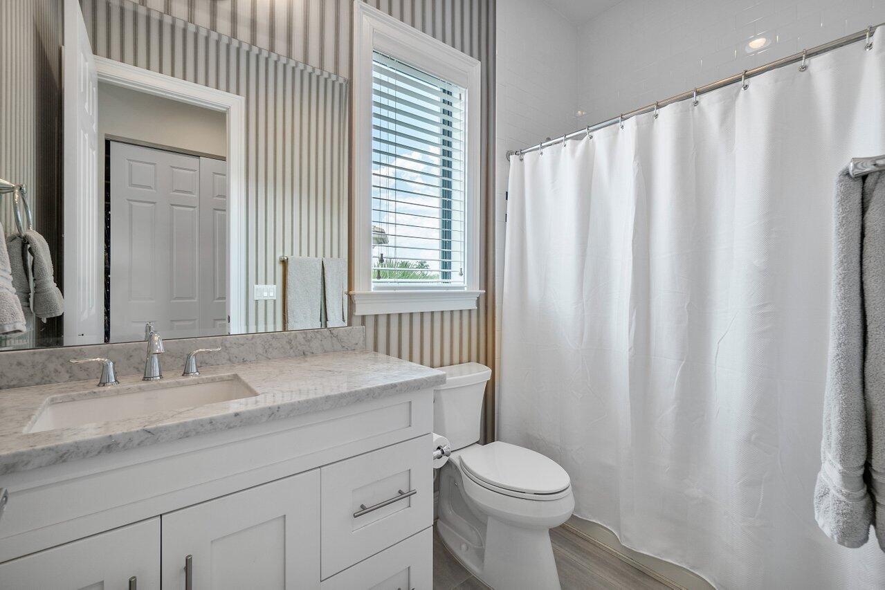 17542 Cadena Drive Boca Raton, FL 33496 - Photo 29 of 54 zachbathroom