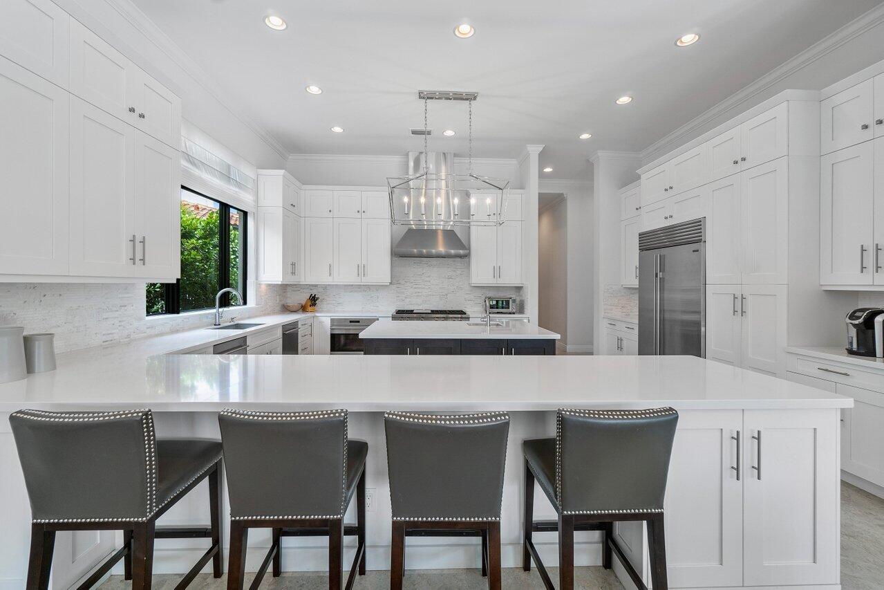 17542 Cadena Drive Boca Raton, FL 33496 - Photo 6 of 54 kitchen2