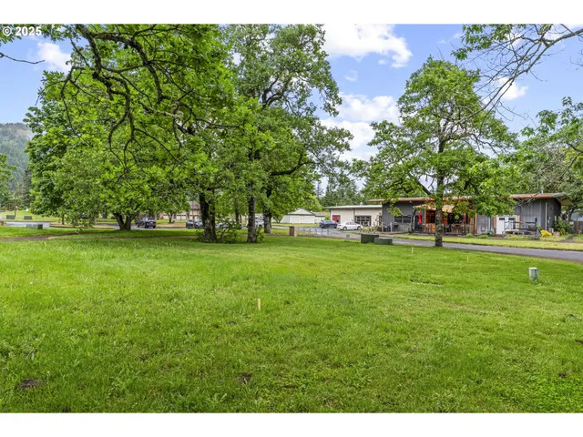 $69,000 | 32 CBD Mall Drive, North Bonneville, WA 98639