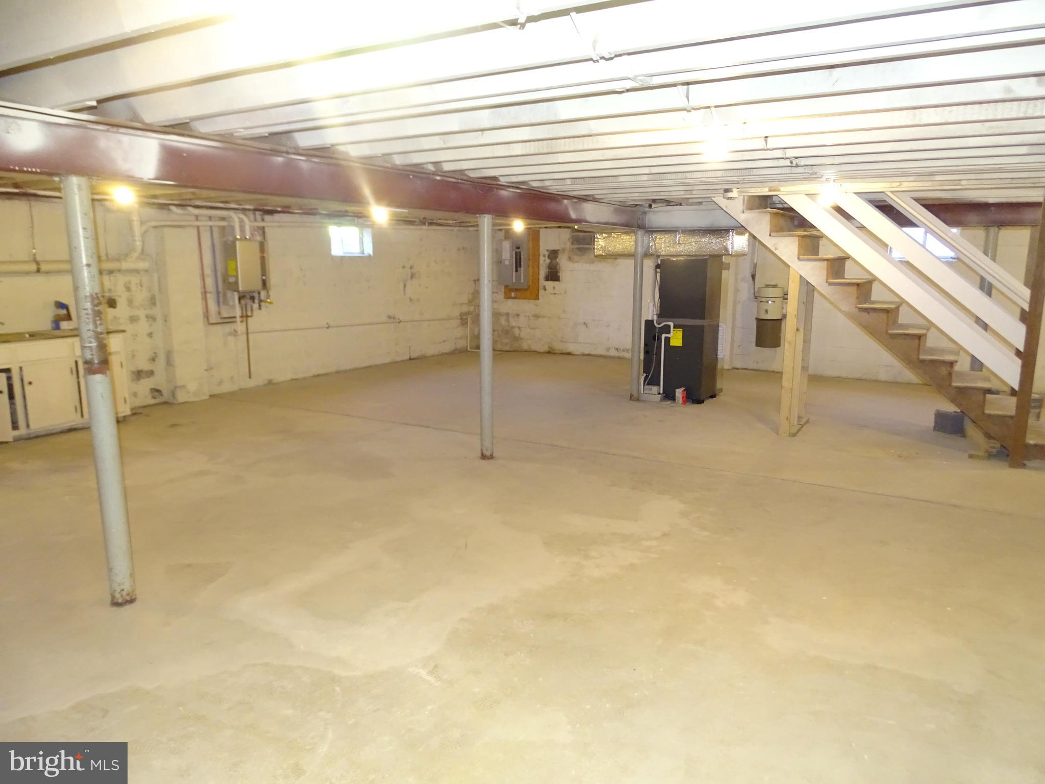 449 Street Road Warminster, PA 18974 - Photo 29 of 34 Large basement