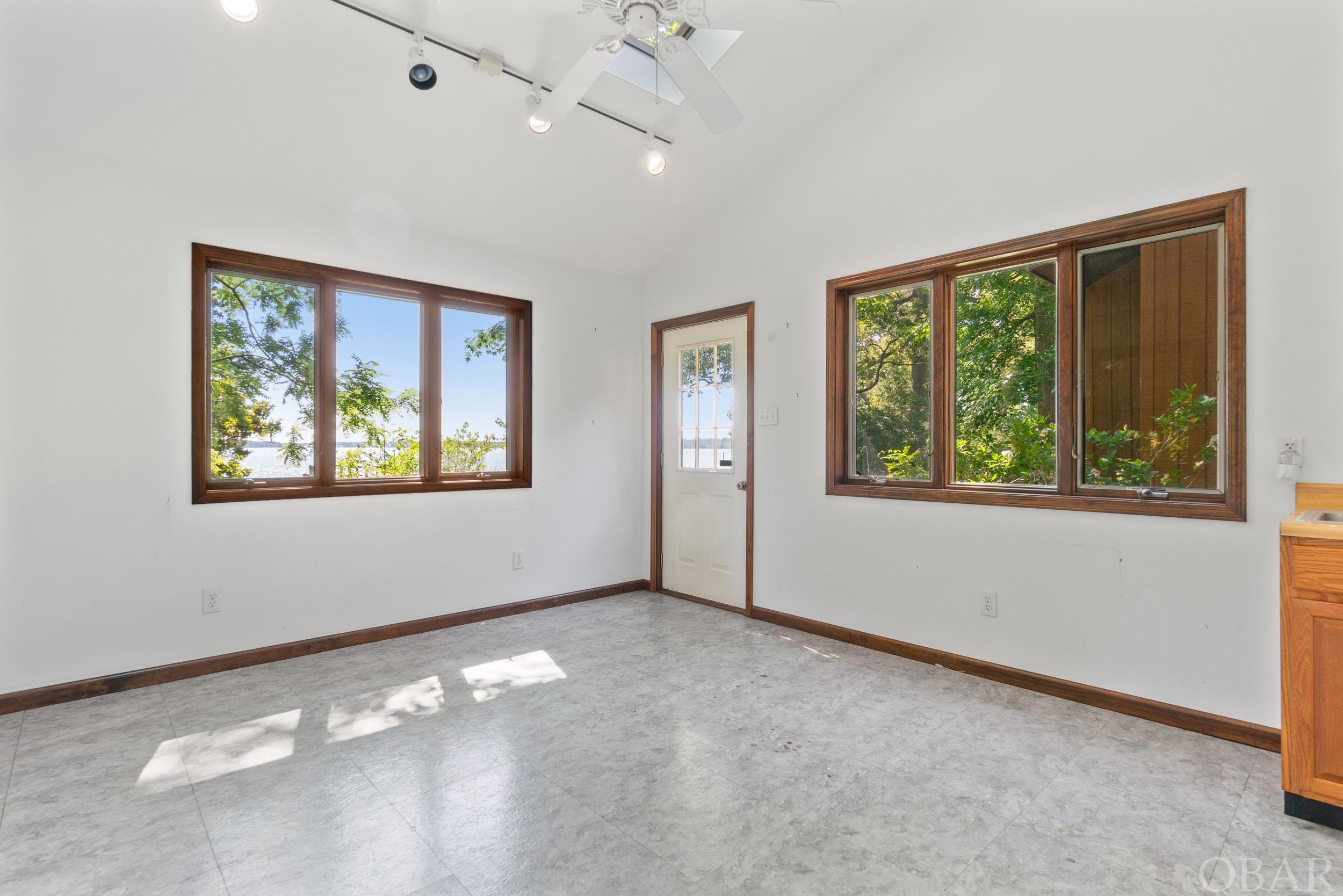 205 Dances Bay Road Elizabeth City, NC 27909 - Photo 16 of 50 Gallery Image 16