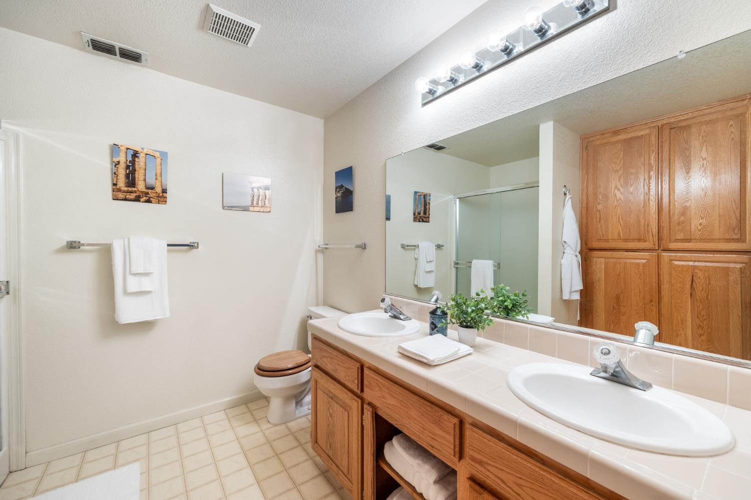 1495 Portola Valley Road Yuba City, CA 95993 - Photo 33 of 43