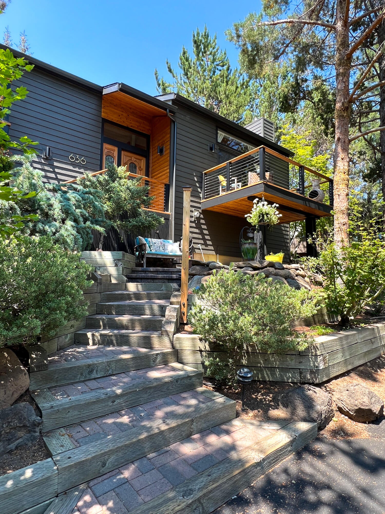 636 Northwest Silver Buckle Road Bend, OR 97703 - Photo 28 of 29 28NWSilverBuckle636
