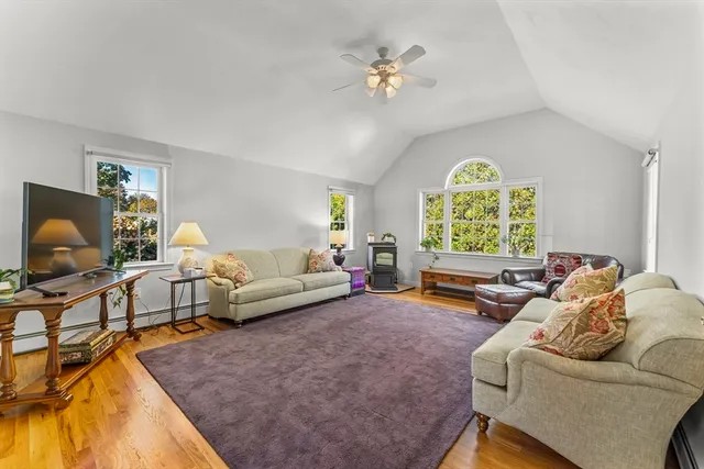 $825,000 | 19 Fisher Street, Westborough, MA 01581