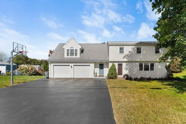 $825,000 | 19 Fisher Street, Westborough, MA 01581