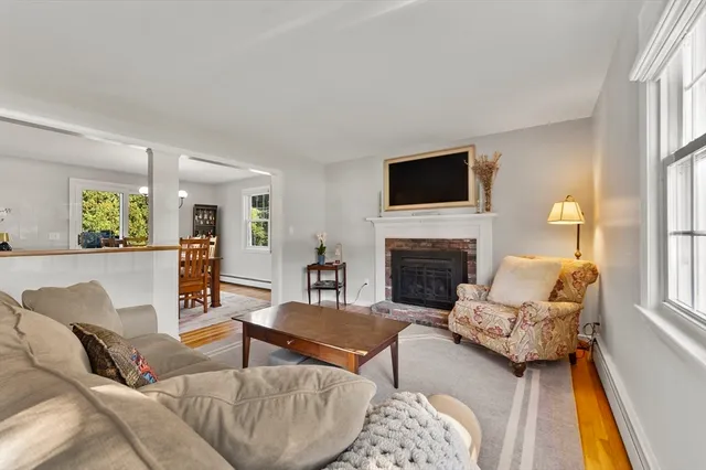 $825,000 | 19 Fisher Street, Westborough, MA 01581