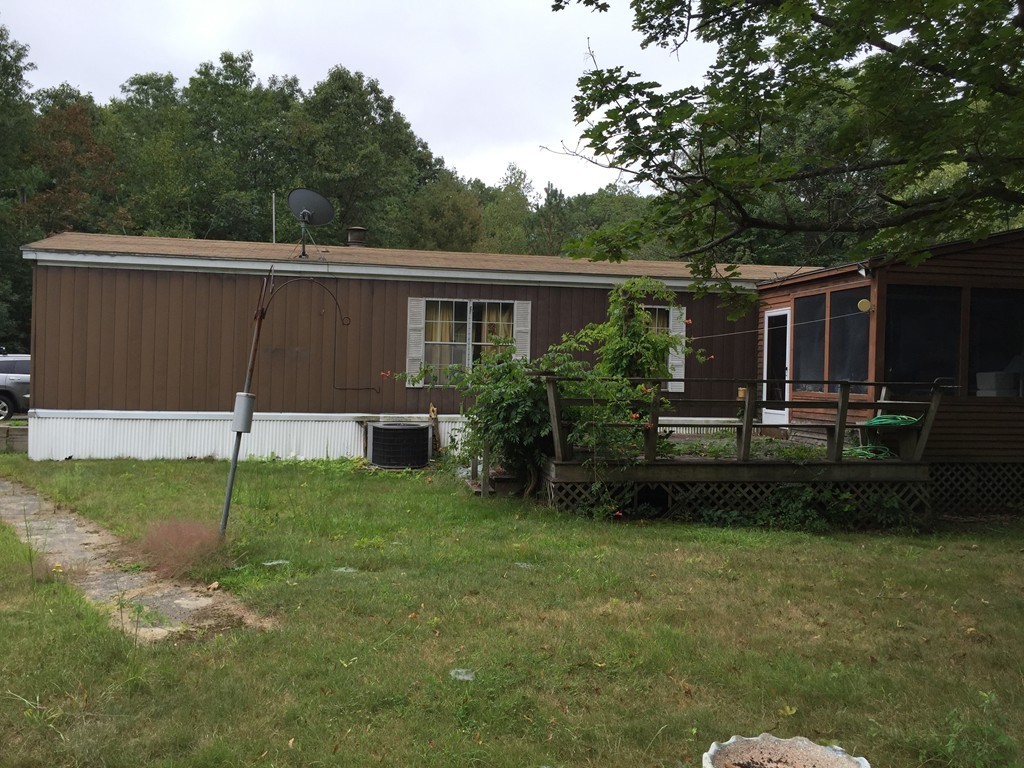 115 Balm Of Life Spring Road Uxbridge, MA 01569 - Photo 3 of 10 Gallery Image 3