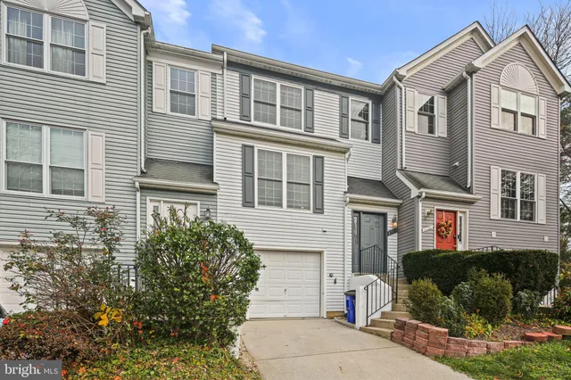 $495,000 | 4723 Leyden Way, Ellicott City, MD 21042