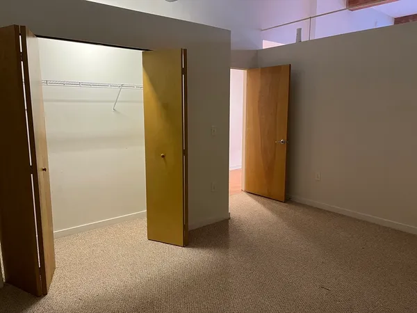 $2,400 | 160 Fremont Street, Unit 208, Worcester, MA 01603