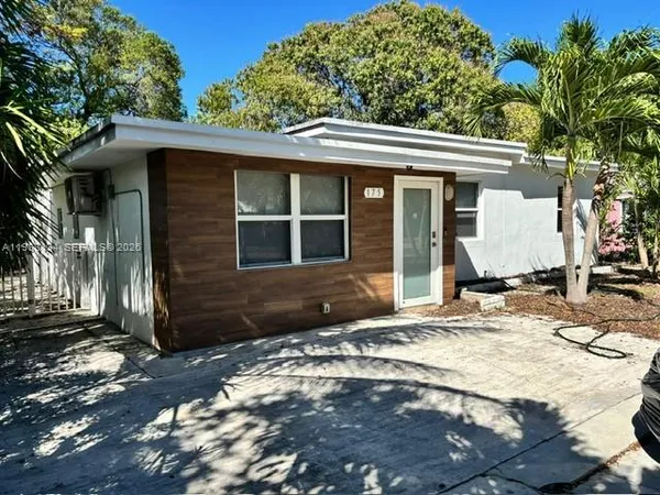 $3,900 | 175 Northwest 121st Street, North Miami, FL 33168