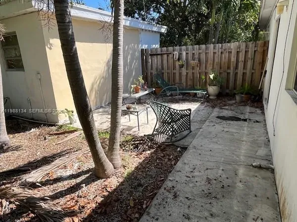 $3,900 | 175 Northwest 121st Street, North Miami, FL 33168