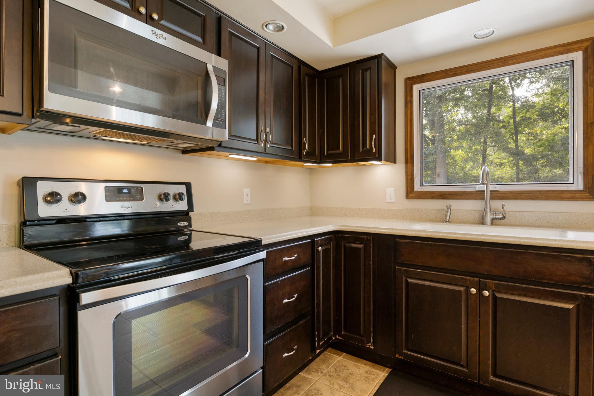 1054 Locust Grove Road Middletown, PA 17057 - Photo 12 of 53 Gallery Image 12