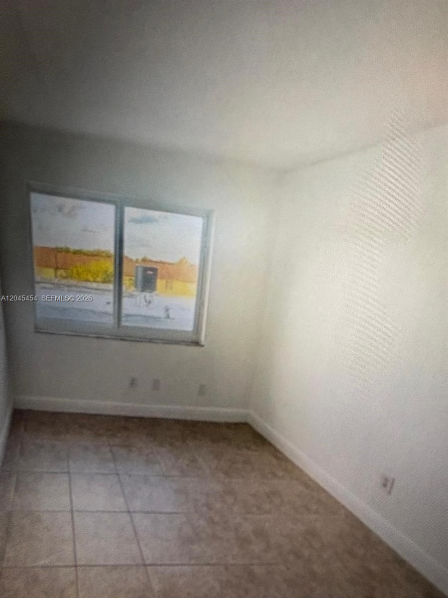 984 West 40th Street, Unit 2 Hialeah, FL 33012 - Photo 18 of 22
