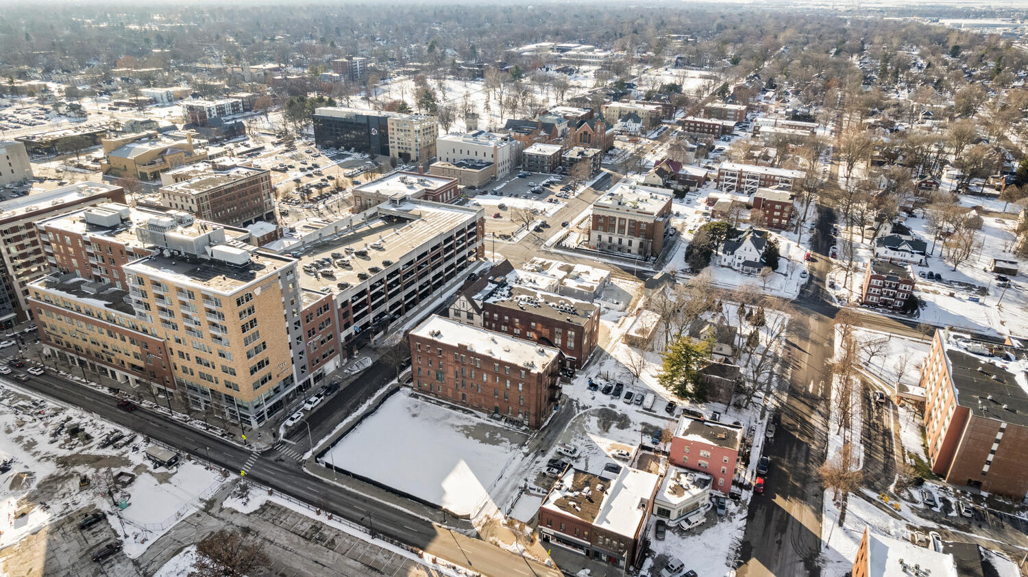112 West Hill Street Champaign, IL 61820 - Photo 8 of 72 an aerial view of a city
