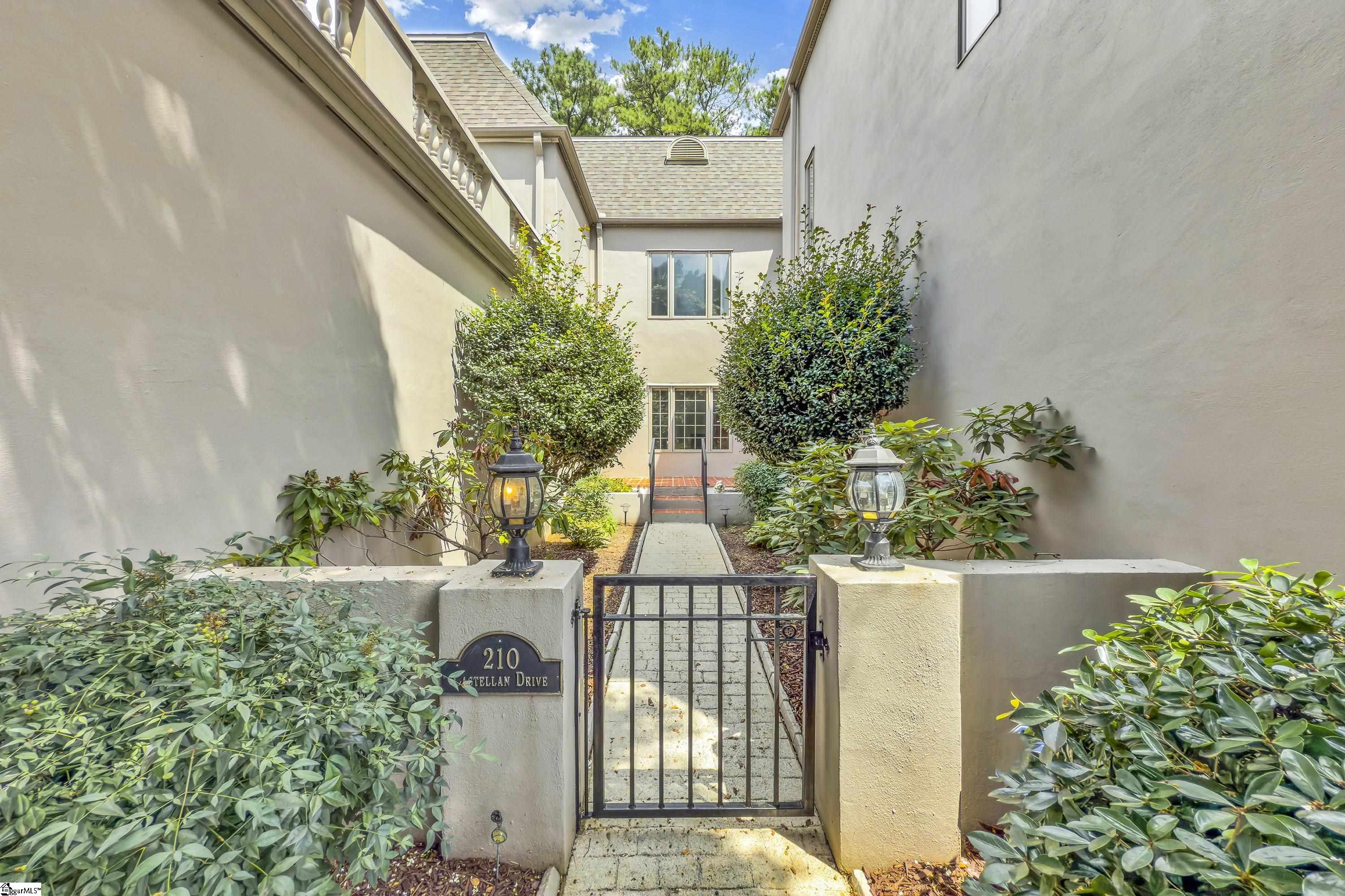 210 Castellan Drive Greer, SC 29650 - Photo 5 of 43