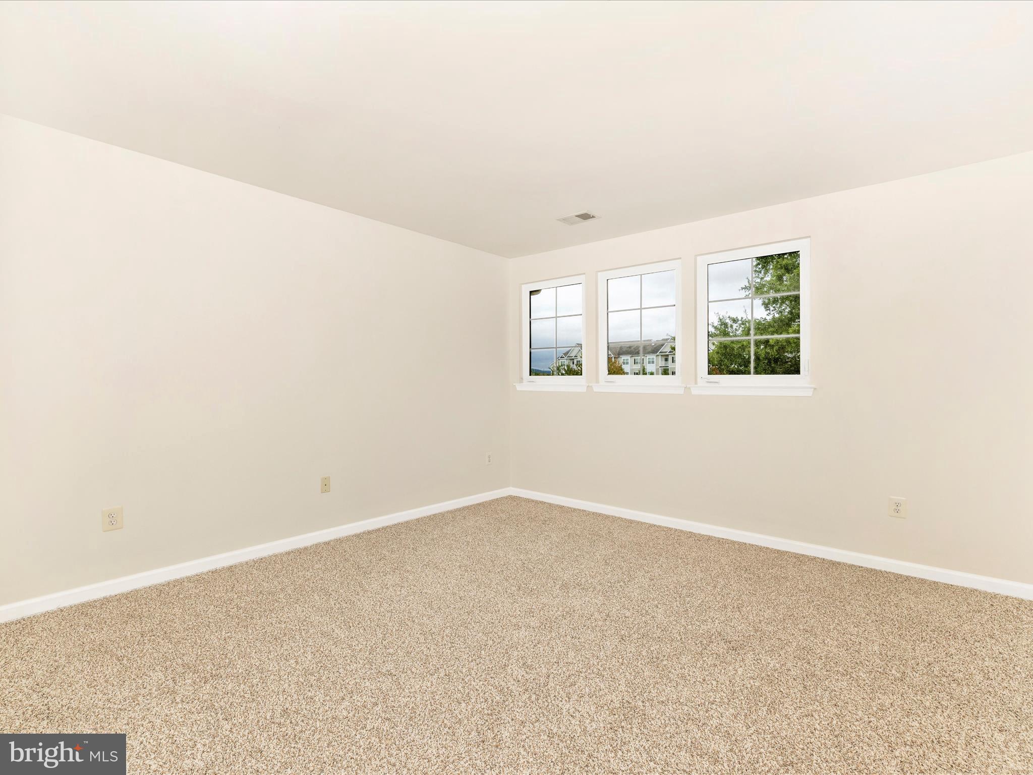 1801 Free Terrace Frederick, MD 21702 - Photo 23 of 62 Primary Bedroom