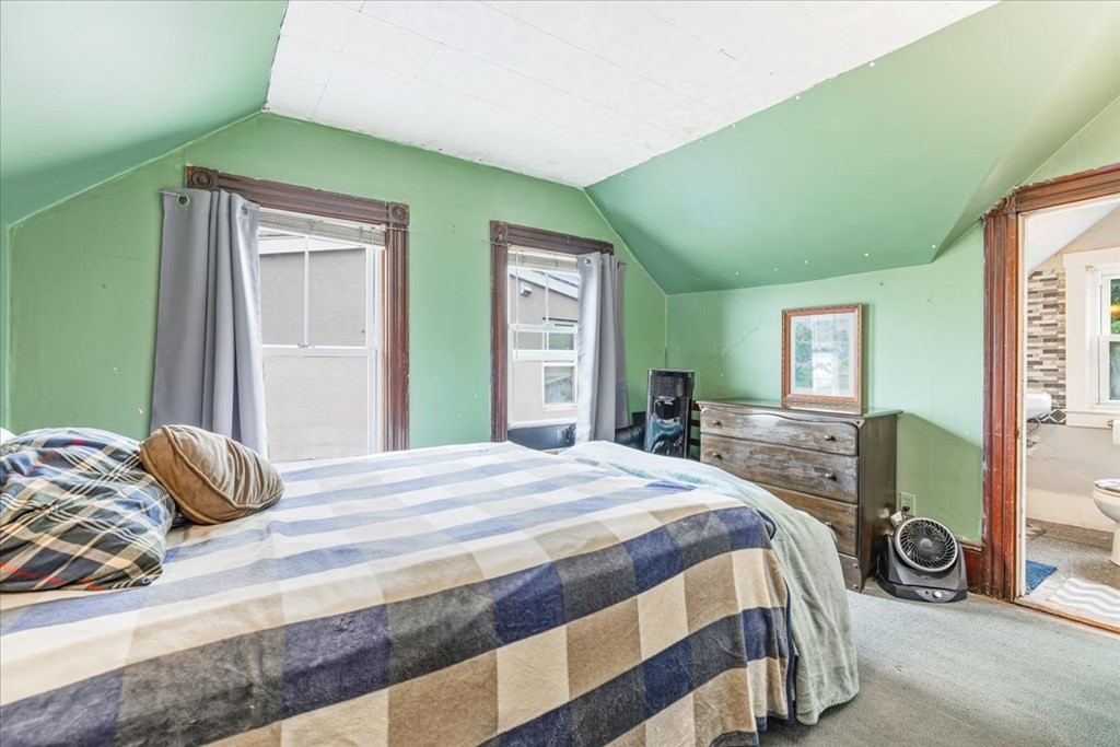 4 Walnut Street Taunton, MA 02780 - Photo 18 of 25