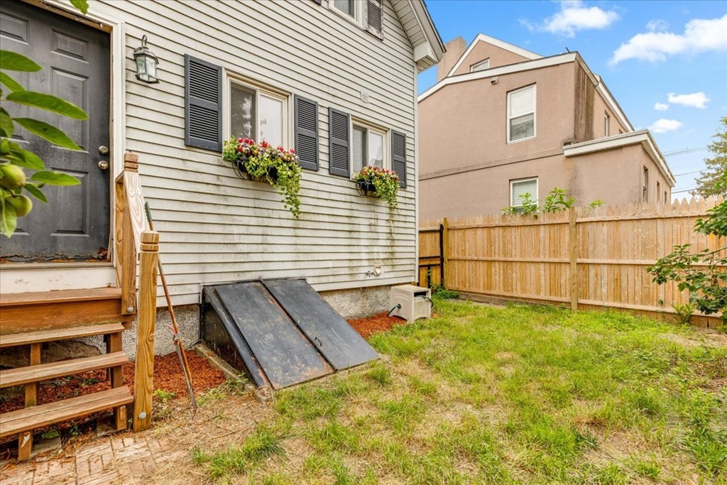 4 Walnut Street Taunton, MA 02780 - Photo 22 of 25