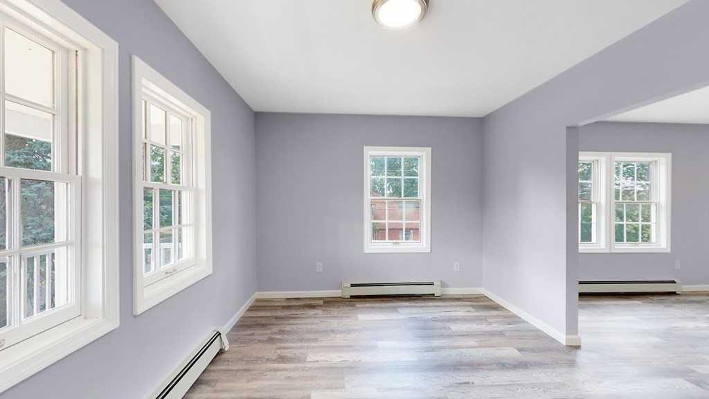 255 Oak Street Springfield, MA 01151 - Photo 4 of 39