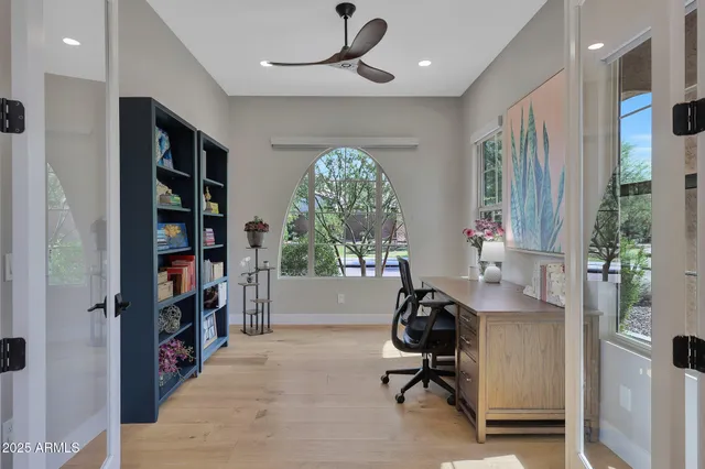 $1,500,000 | 22220 North 34th Place, Phoenix, AZ 85050