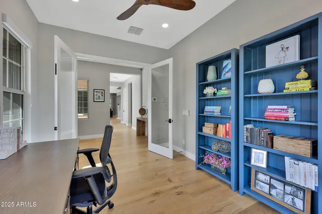 $1,500,000 | 22220 North 34th Place, Phoenix, AZ 85050