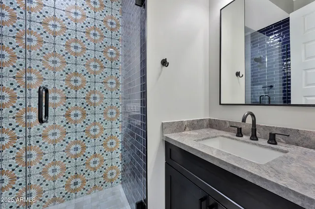 $1,500,000 | 22220 North 34th Place, Phoenix, AZ 85050