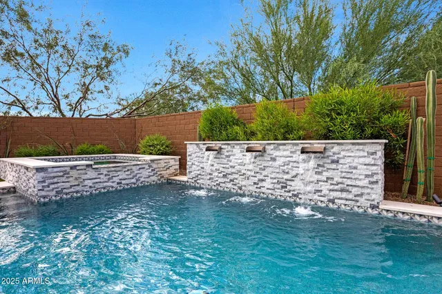 $1,500,000 | 22220 North 34th Place, Phoenix, AZ 85050