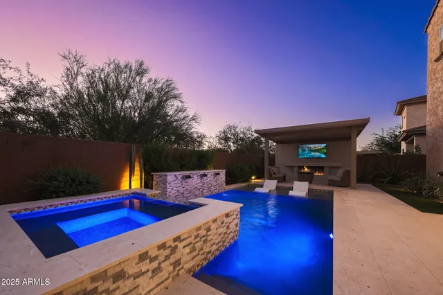 $1,500,000 | 22220 North 34th Place, Phoenix, AZ 85050