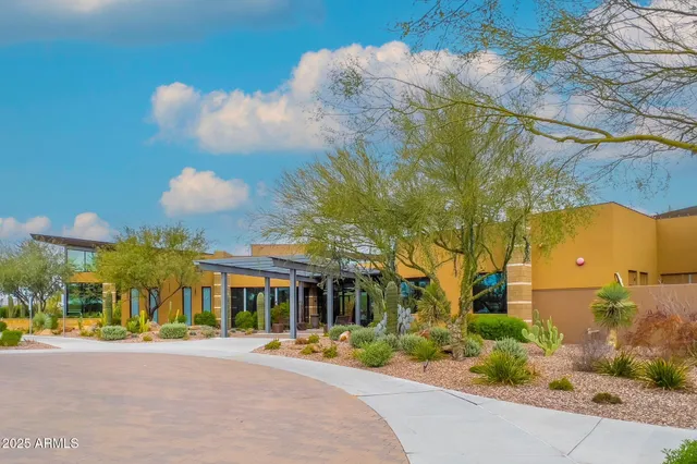 $1,500,000 | 22220 North 34th Place, Phoenix, AZ 85050