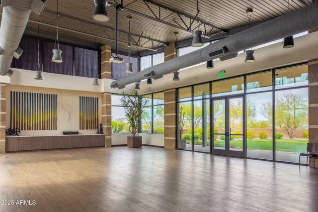 $1,500,000 | 22220 North 34th Place, Phoenix, AZ 85050