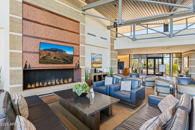 $1,500,000 | 22220 North 34th Place, Phoenix, AZ 85050