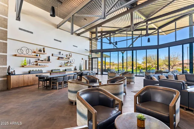 $1,585,000 | 22220 North 34th Place, Phoenix, AZ 85050