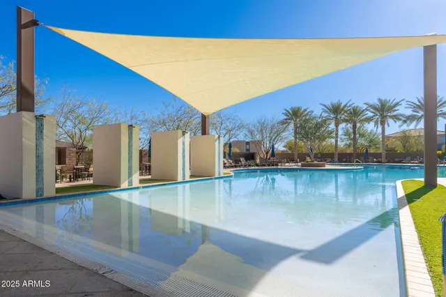 $1,585,000 | 22220 North 34th Place, Phoenix, AZ 85050