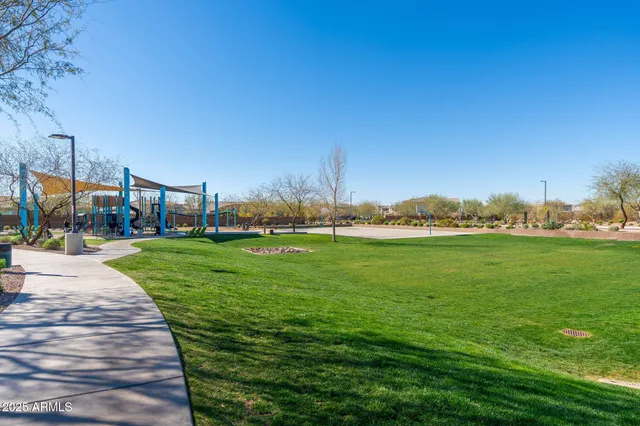 $1,585,000 | 22220 North 34th Place, Phoenix, AZ 85050