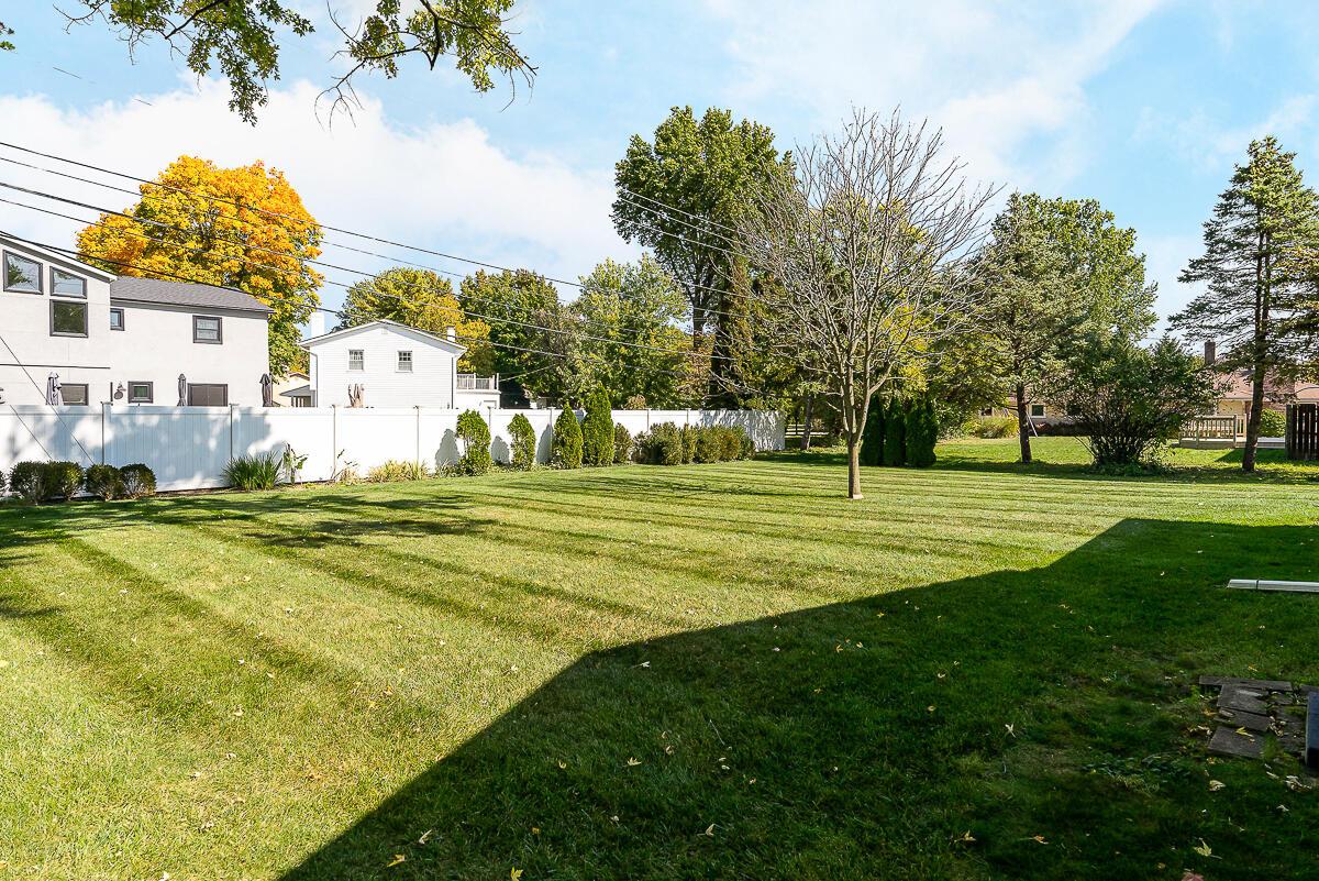 1620 McCoy Road Columbus, OH 43220 - Photo 6 of 40 1620_Mccoy_Rd_EXT-7