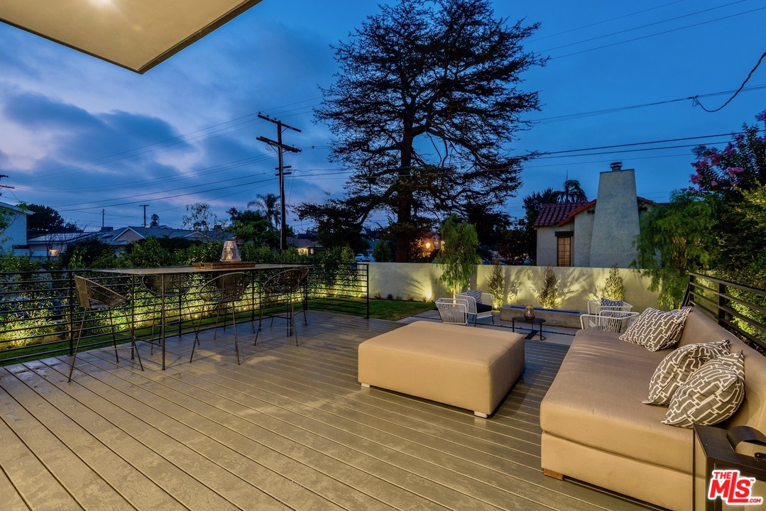 10636 Rountree Road Los Angeles, CA 90064 - Photo 30 of 33