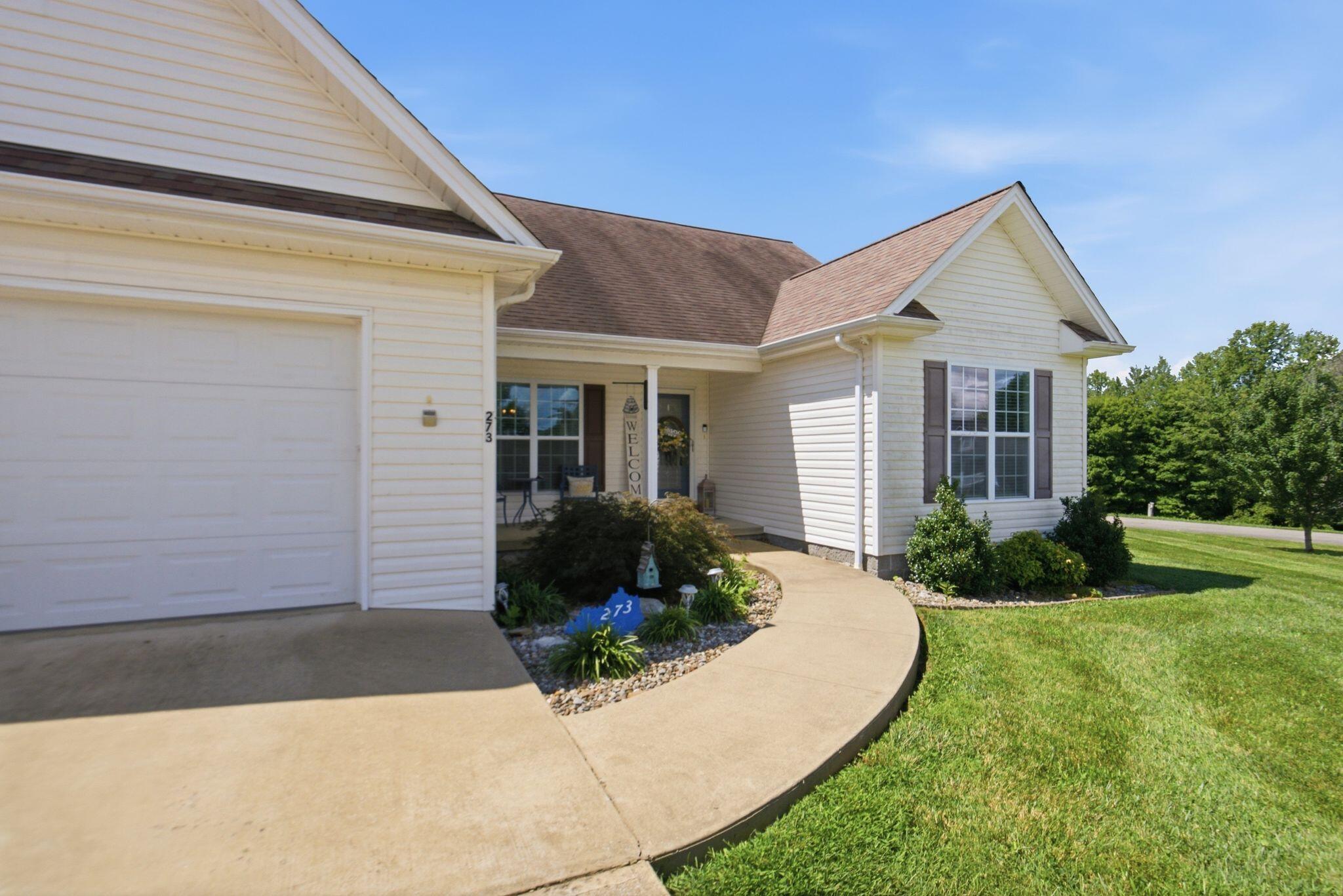 273 Ridgefield Drive Liberty, KY 42539 - Photo 5 of 43 4_dsc03633