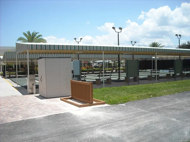 $1,300 | 358 Chatham R, West Palm Beach, FL 33417