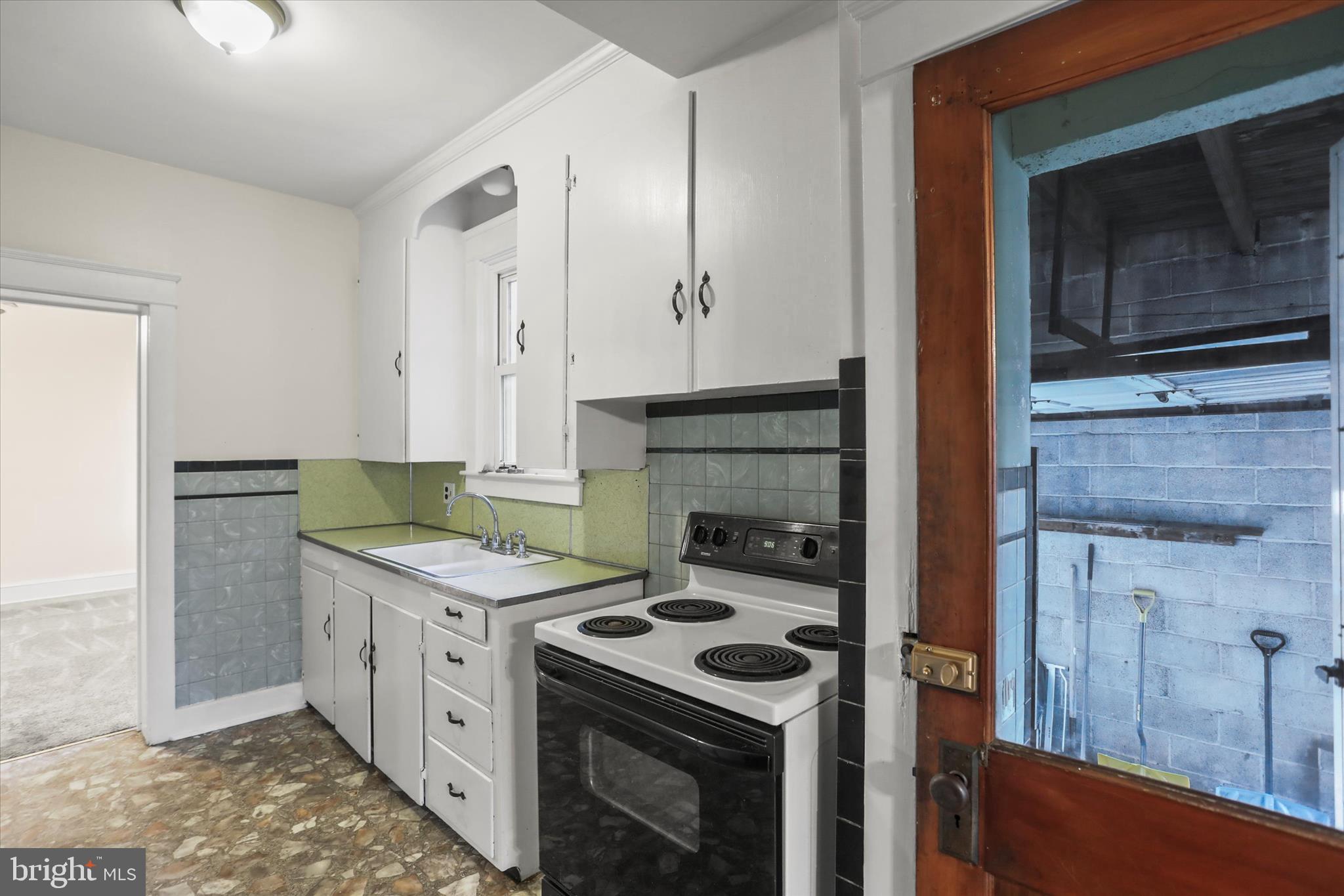 530 Baer Avenue Hanover, PA 17331 - Photo 21 of 55 a kitchen with a stove and a microwave