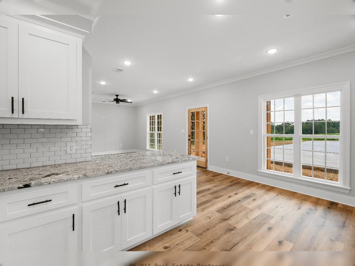 48 Newman Camp Road Sumrall, MS 39482 - Photo 10 of 29 Gallery Image 10