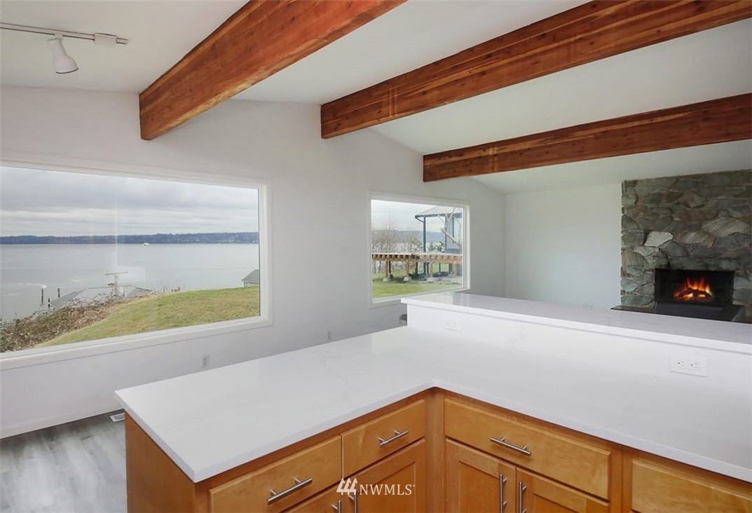 6545 Conrad Street Clinton, WA 98236 - Photo 16 of 39 Gallery Image 16