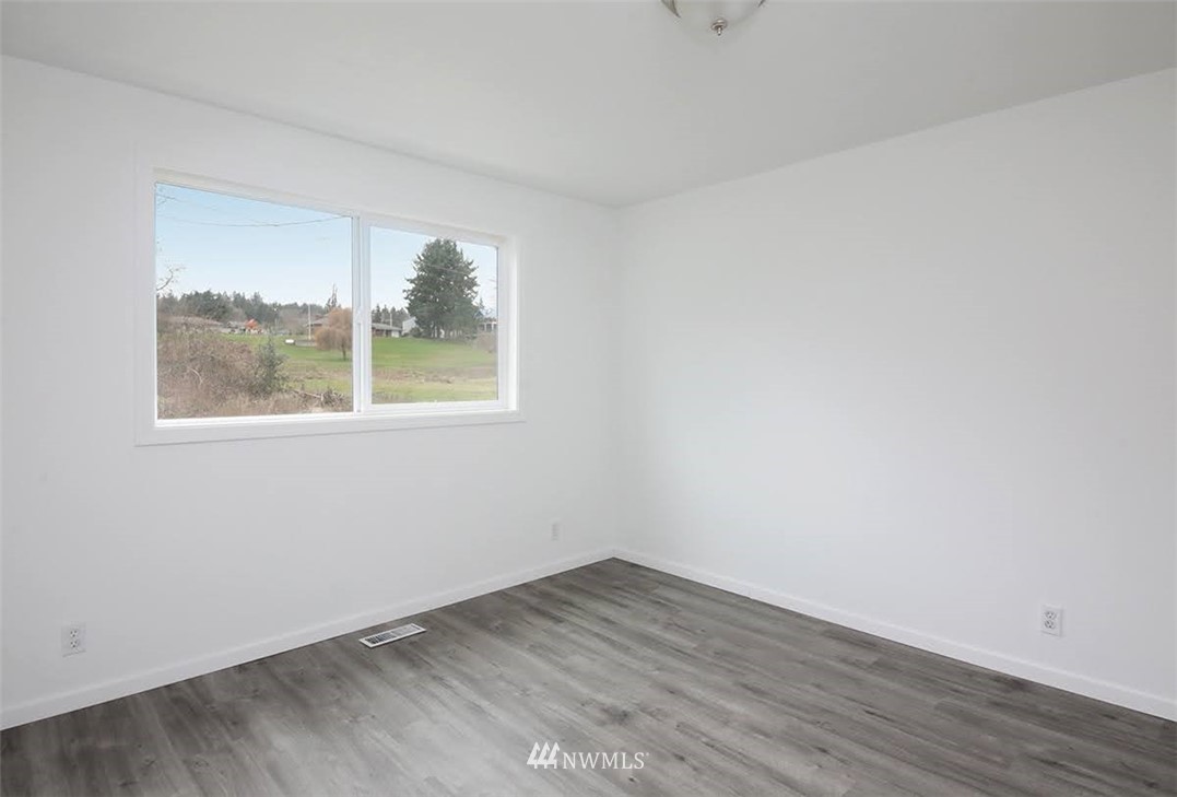 6545 Conrad Street Clinton, WA 98236 - Photo 22 of 39 Gallery Image 22