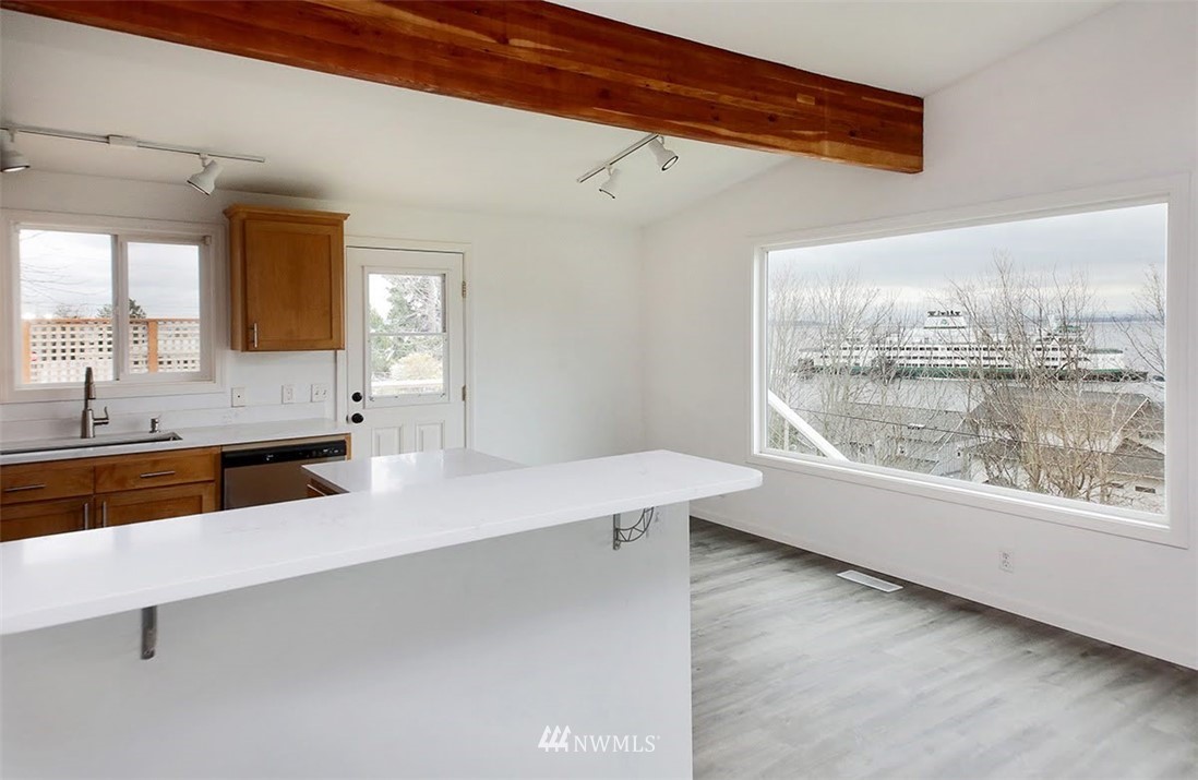 6545 Conrad Street Clinton, WA 98236 - Photo 27 of 39 Gallery Image 27